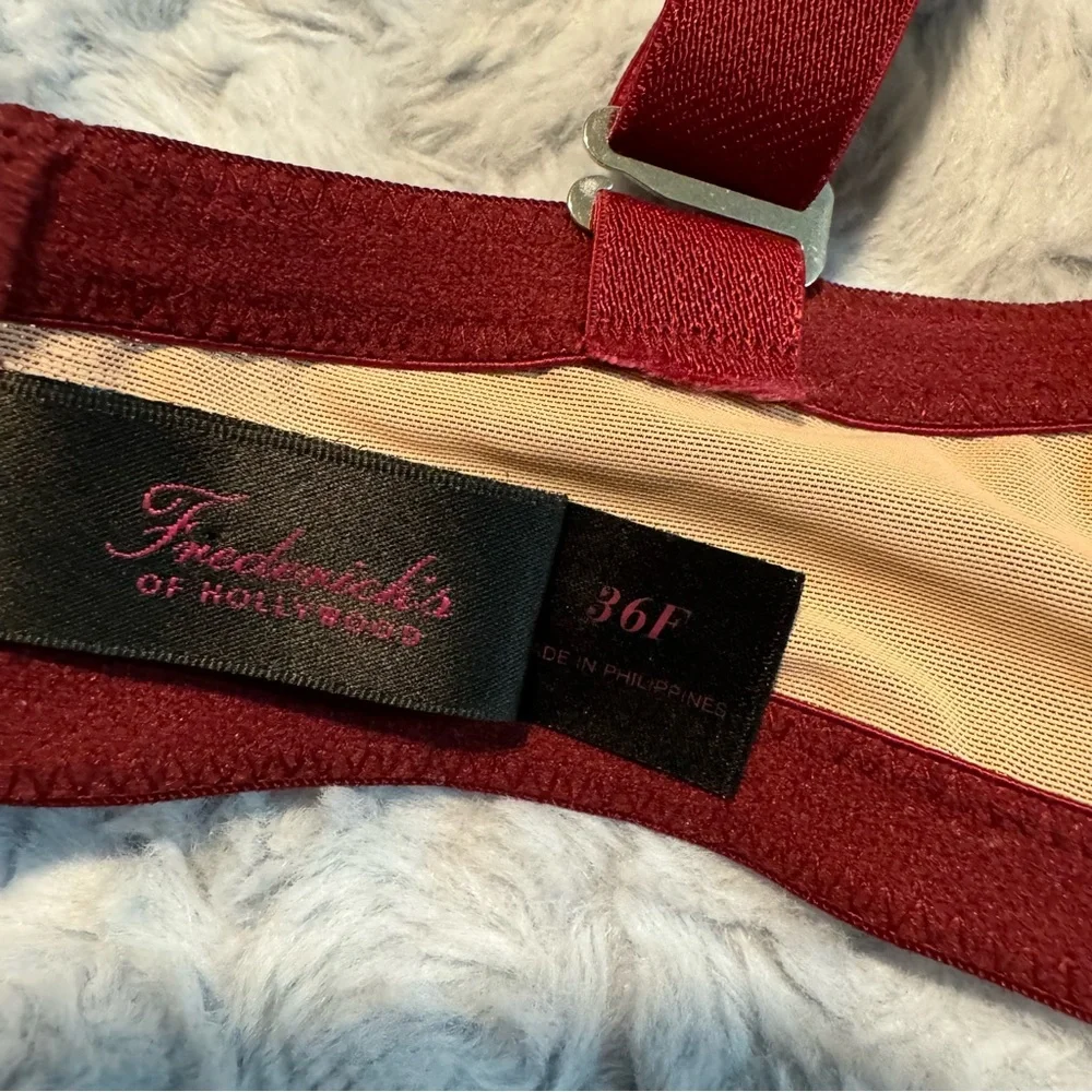 Frederick’s of Hollywood 36F Untamable Bra Bundle of 2 Blue Red Lace Plunge - Picture 7 of 12